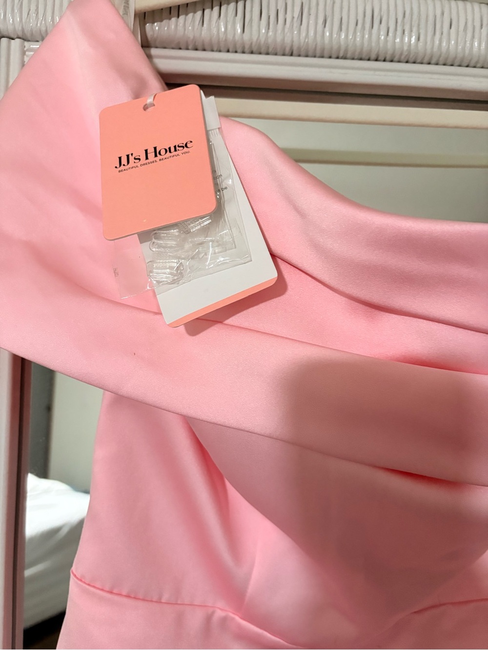 JJ’s House Petal Pink Off-the-Shoulder A-Line Formal Dress | Size US 8 | NWT - Picture 2 of 5